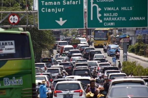 Kemenhub Bakal Siapkan Bus Rute Cibinong - Puncak