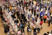 Supermarket Hong Kong Batasi Belanjaan Lima Barang per Pelanggan