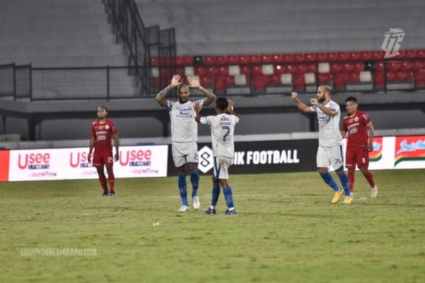 Persib Kalahkan Persiraja 3-1