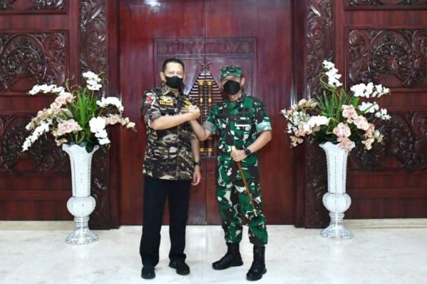 Anggaran Pertahanan Harus Digunakan Untuk Mendukung Kemandirian Industri Pertahanan Domestik