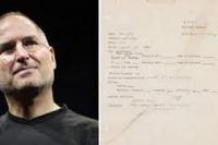 Barang Milik Steve Jobs Dilelang, Salah Satunya Surat Lamaran Kerja 