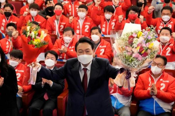 Yoon, Kandidat Oposisi Konservatif Terpilih Jadi Presiden Korea Selatan
