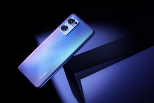 Hadir dengan Kamera Berkelas DSLR, Simak Keunggulan & Inovasi Oppo Reno7 Series 5G