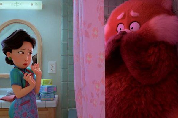 Turning Red Tampilkan Metafora Komedi Pubertas Remaja, Kisah Nyata Emosional Sutradara Domee Shi