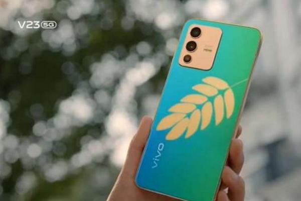 Vivo V23 5G, Dibanderol Rp 6 Jutaan Smartphone Ini Berteknologi UV Color-Changing