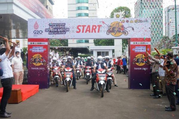 Gandeng PLN dan Pertamina, Pemerintah Genjot Konversi Motor BBM ke Listrik