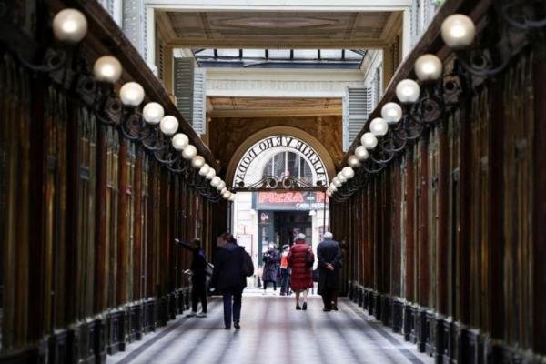 Kasus Covid Prancis Naik Lagi Setelah Pelonggaran Pembatasan