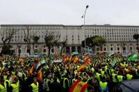 Pengemudi Truk Spanyol Mogok 12 Hari karena Kenaikan Harga BBM