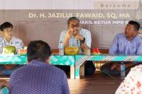 Gus Jazil Ajak Kades Se-Bawean Untuk Memajukan Bawean