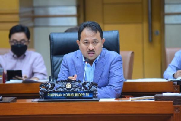 Komisi III Terima Penjelasan Sekjen MPR dan DPD Tentang Realisasi Anggaran Tahun 2021