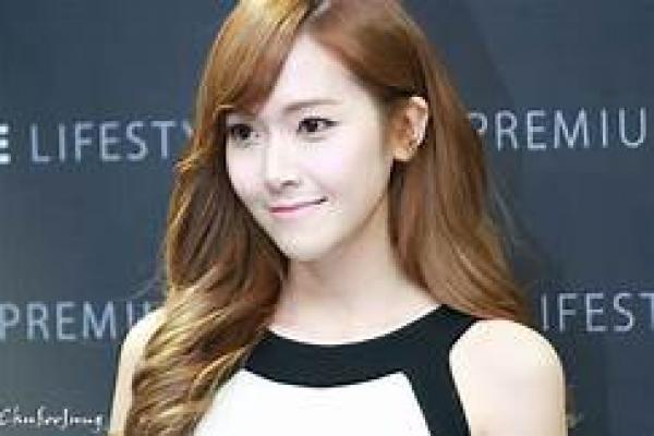Jessica Eks Girl`s Generation Akan Tampil di Season Dua "Sisters Who Make Waves"