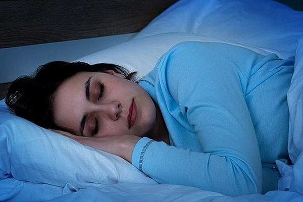 Rekomendasi Musik yang Efektif untuk Cepat Tidur