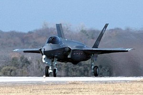 Pamerkan Pesawat Pengebom F-35, AS Coba Rayu India untuk Jauhi Rusia