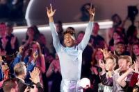 Borong 5 Piala Grammy Awards 2022, Streaming Lagu Jon Batiste Naik 950 Persen!