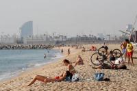 Barcelona Resmi Melarang Rokok di Kawasan Pantai