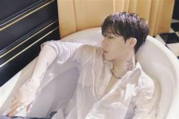 Kim Sungkyu Akan Merilis Mini Album Solo Keempatnya