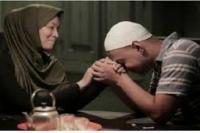 Menggapai Surga dengan Berbakti Kepada Orang Tua