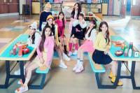 NiziU Mendominasi di Chart Musik Jepang