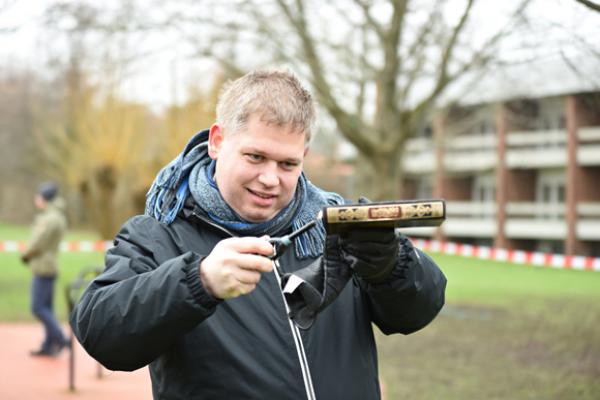 Pemimpin Partai Denmark Bakar Alquran di Bawah Perlindungan Polisi di Swedia