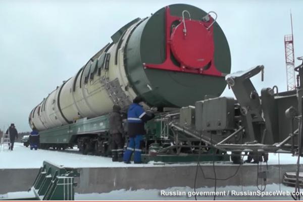 Rusia akan Luncurkan Rudal Sarmat pada Musim Gugur