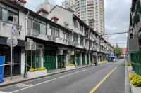 Shanghai  Pasang Pagar di Depan Rumah yang Terkena Covid, Warga Kian Marah