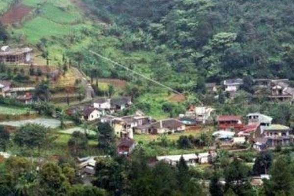 Kunjungan Turis di Kawasan Puncak Bogor Anjlok