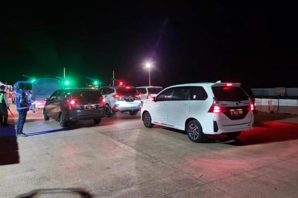 Jelang Tengah Malam, Jasa Marga Operasikan Jalur Sadang-Kutanegara