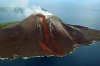 Kepala PVMBG: Masyarakat Harap Tenang, Aktivitas Gunung Anak Krakatau Mereda