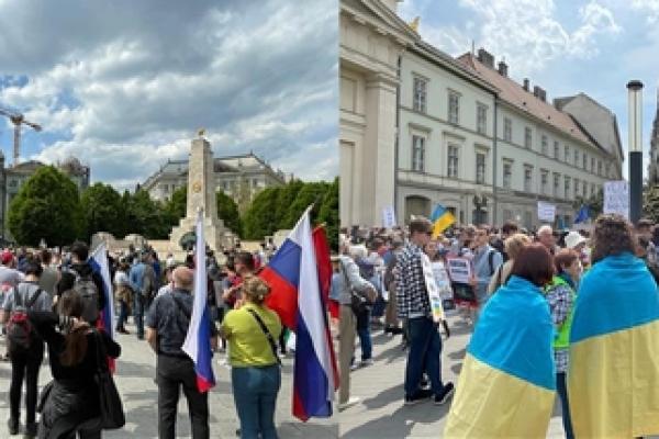 Warga Hongaria Pendukung Rusia dan Ukraina Suarakan Dukungan Secara Terpisah 