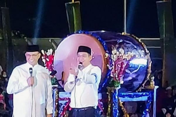 Anies-Pasha Ungu Takbiran di JIS