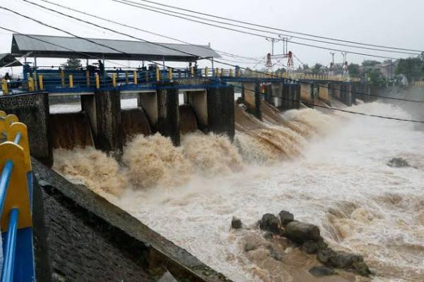 Tinggi Muka Air Bendung Katulampa 130 Cm, Jakarta Siaga 3 Banjir
