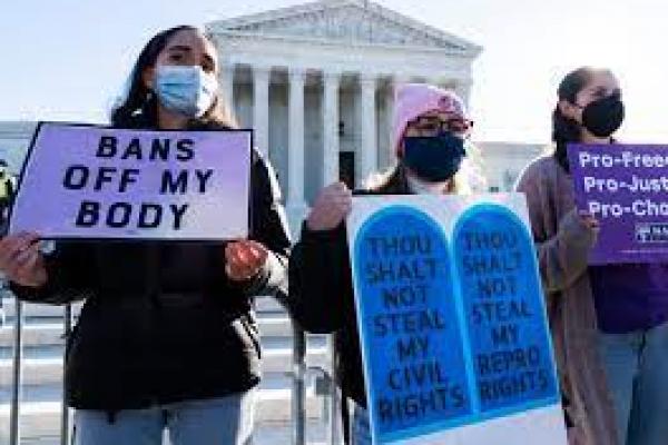 Lebih dari Separuh Orang Amerika Mendukung Hak Aborsi