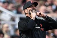 Bek Crystal Palace Ini Bakal jadi Rebutan Liverpool dan MU