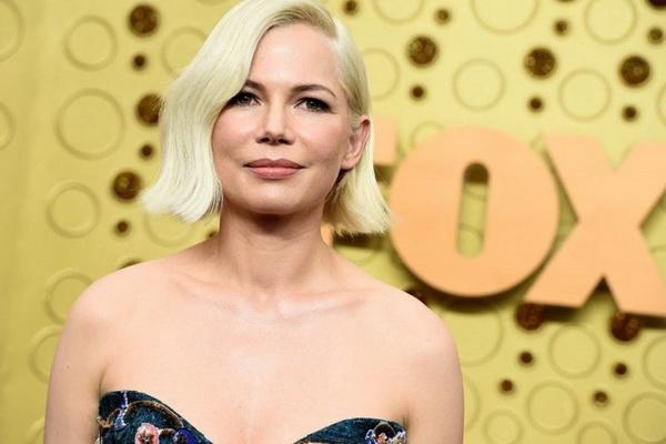 Michelle Williams Siap Bikin Sekuel The Great Showman Bareng Hugh Jackman