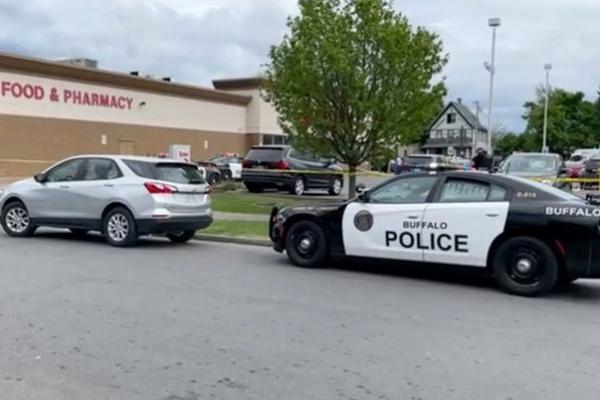 Biden: Penembakan Massal di Supermarket Buffalo `Terorisme Domestik`