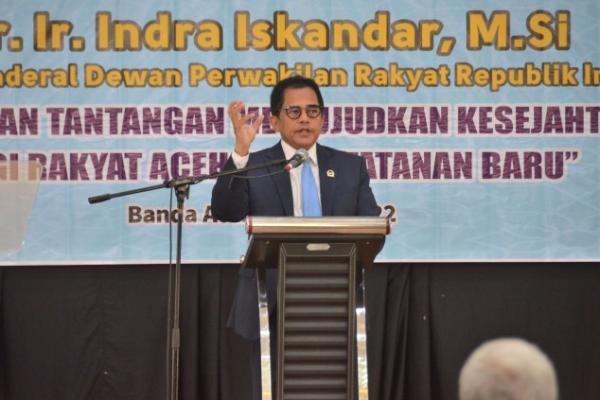 Sekjen DPR Ajak Civitas Akademika USK Teladani Sejarah Aceh Hadapi Tantangan Masa Depan