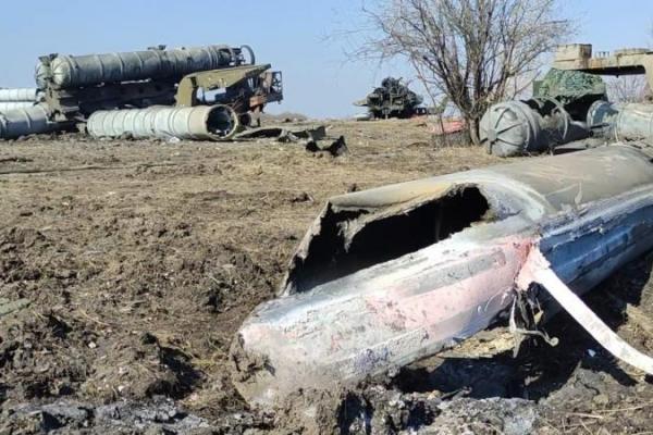 Rusia Klaim Hancurkan 2 Sistem Pertahanan S-300 Ukraina