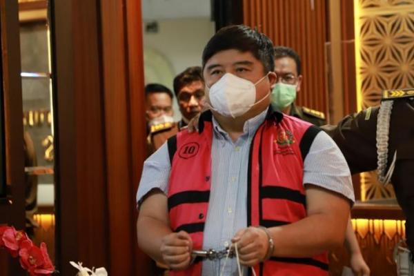 Tetapkan Sebagai Tersangka Ekspor CPO, Kejagung Langsung Tahan Lin Che Wei
