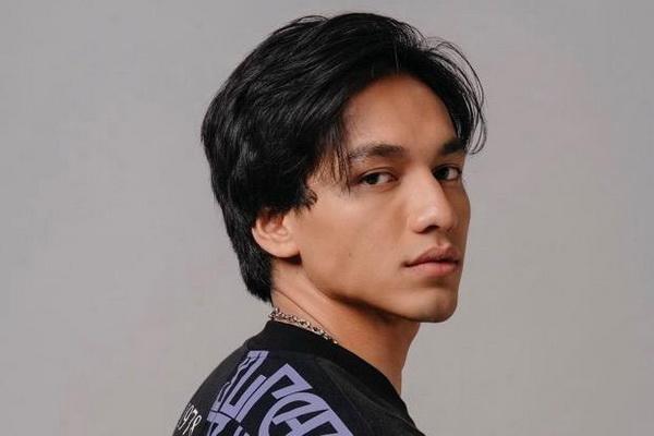 Viral Foto Ciuman dengan Cowok, Begini Permintaan Maaf Jefri Nichol ke Komunitas LGBTQ