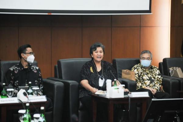 Kebijakan Pelonggaran Penggunaan Masker Bagian dari Proses Menuju Endemi