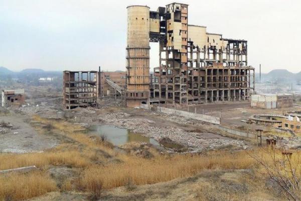 Zelenskyy: Rusia "Meratakan" Donbas