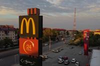 McDonalds akan Menjual Restoran Rusia ke Operator Lokal