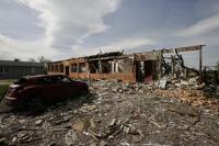 Penduduk Desa Ukraina di Kyiv Mencoba Kembali ke Kehidupan Sebelum Perang