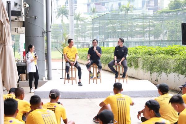 Siapkan Fisik Pelari, Maybank Indonesia Gelar Road to Maybank Marathon 2022