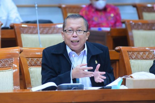 Perbuatan Cabul LGBT dan Kumpul Kebo Akan Diatur dalam RKUHP