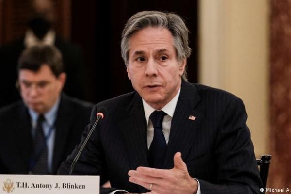 Blinken Kunjungi Ukraina untuk Tawarkan Bantuan Militer Baru Amerika