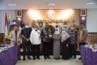 Komisi X Gelar Uji Publik RUU Pendidikan dan Layanan Psikologi di UNAIR