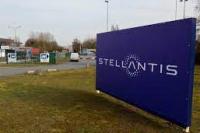 Kekurangan Chip, Pabrik Stellantis Italia Stop Operasi