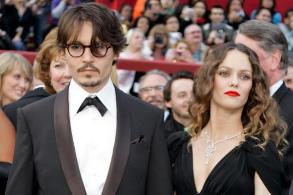 Ini Alasan Johnny Depp tak Menikahi Vanessa Paradis Meski Sudah 14 Tahun Bersama
