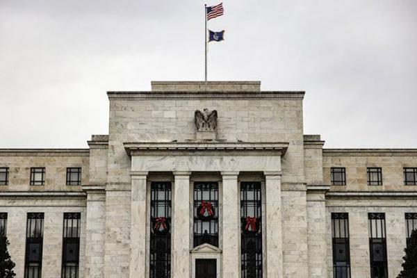 Dampak Keputusan The Fed Menaikan Suku Bunga Acuan